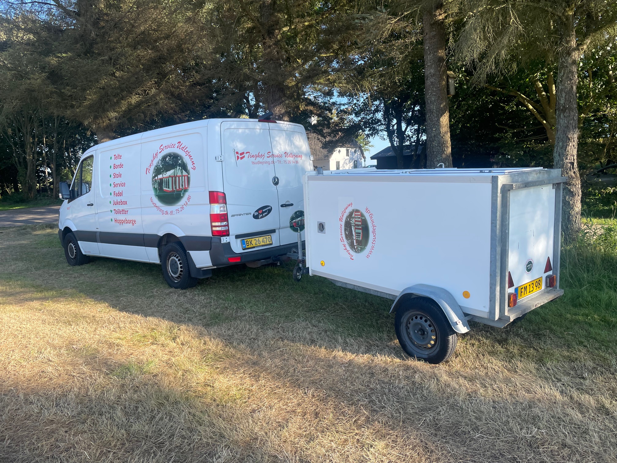 C. Enkelt VIP toilettrailer .m Tank thumbnail 2