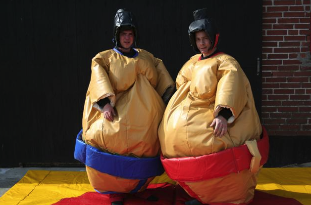 Sumodragter voksen man-tors thumbnail 0